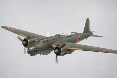 四式重轰炸机「飞龙」