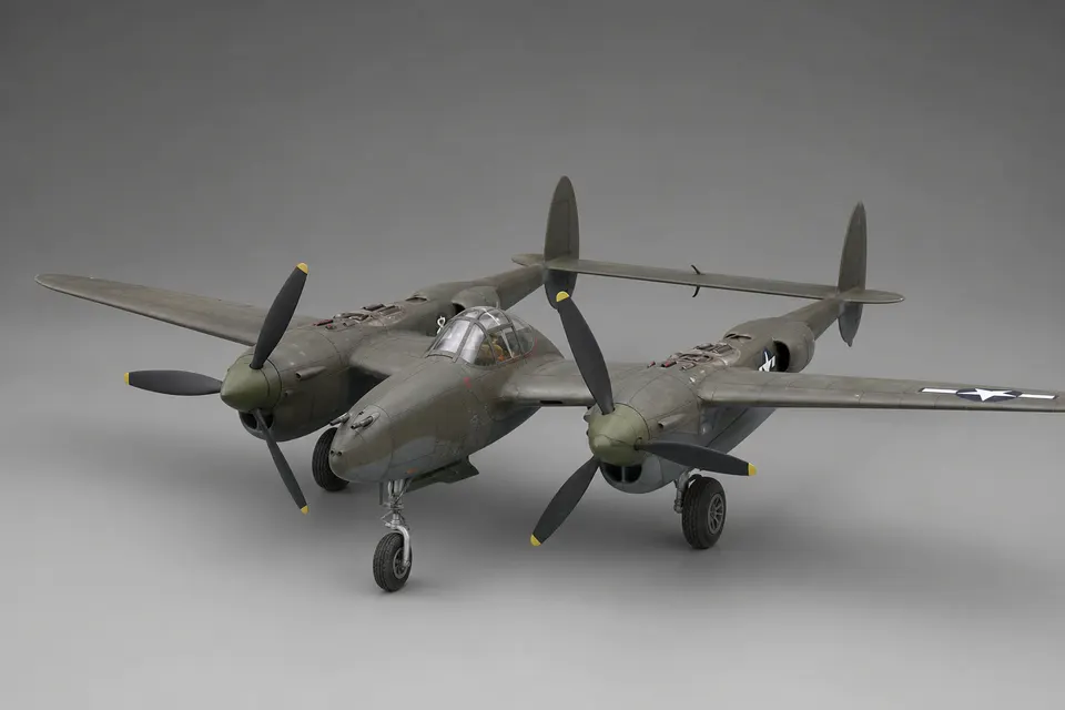 P-38J「闪电」 · 正面