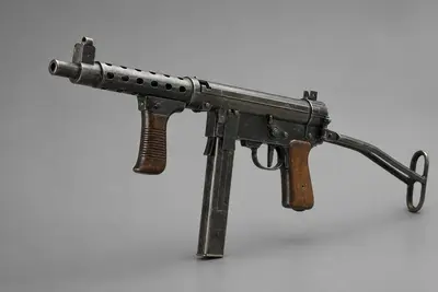 贝雷塔 M38 冲锋枪
