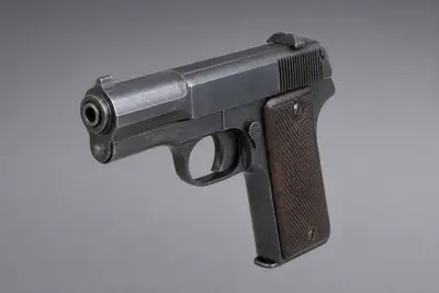 拉提 L-35 手枪